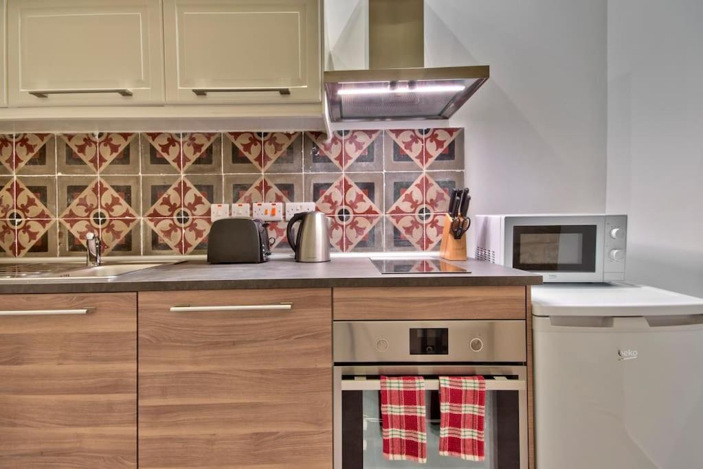 Vallettastay Old Lodge Apartment 4 エクステリア 写真